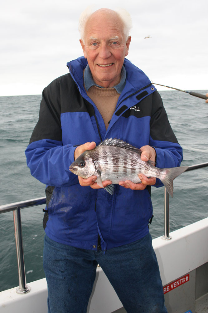 Weymouth plaice fishing Supernova bream
