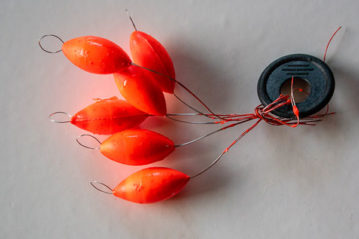 floating pull on beads