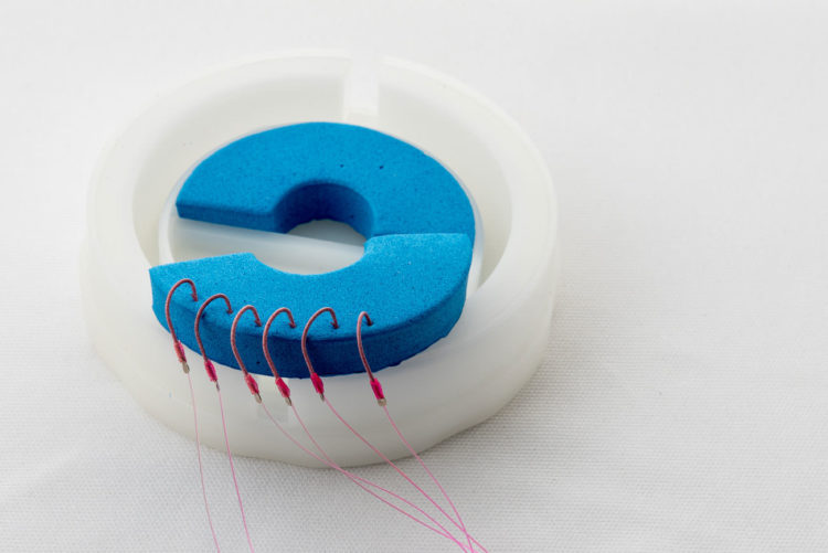 Hook snoods stuck in foam holder