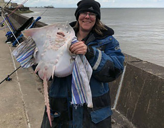 Kelly Lonsdale with a thornback ray