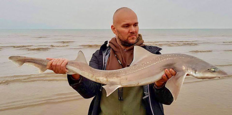Chris Ashton with a cracking hound just caught at low water