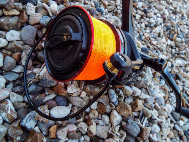 Blaze main line on reel