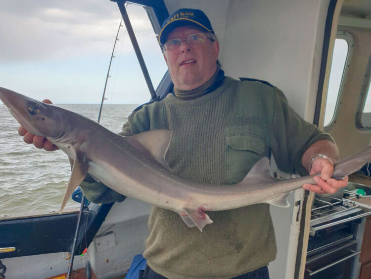 Skipper Colin with his last cast double figure PB lead us smoothhound